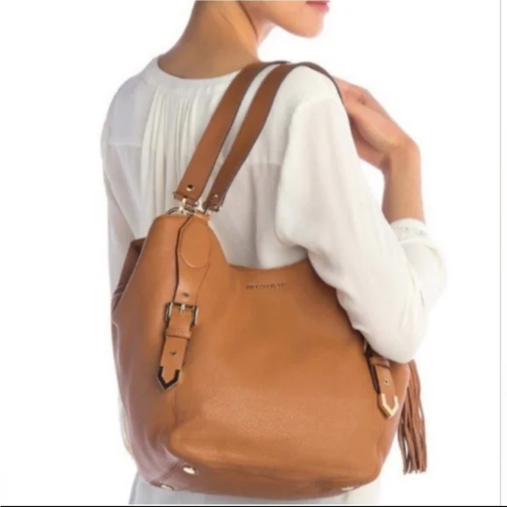 Michael Kors Large Brooke hobo bag (luggage) in Acorn